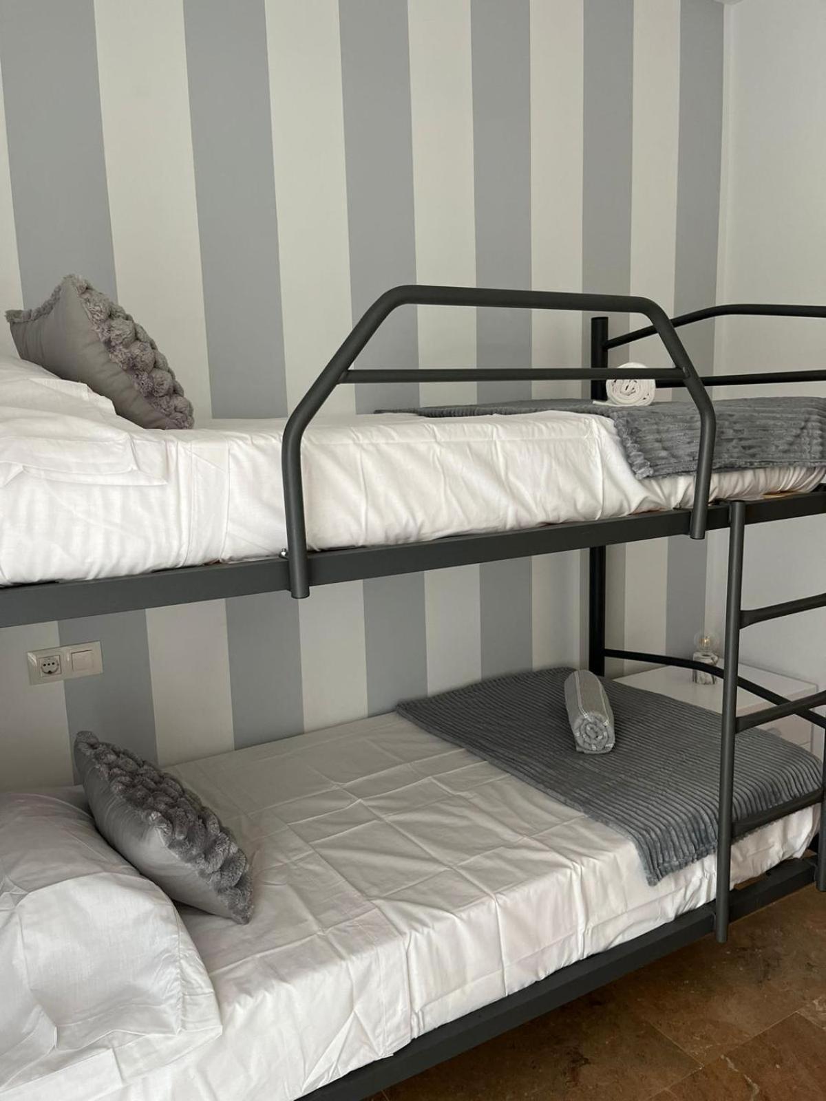 Apartamentos Jardin Turquesa โยเรตเดมาร์ ภายนอก รูปภาพ